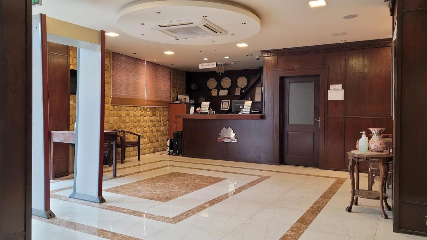 Saint John Hotel Madaba Exterior photo